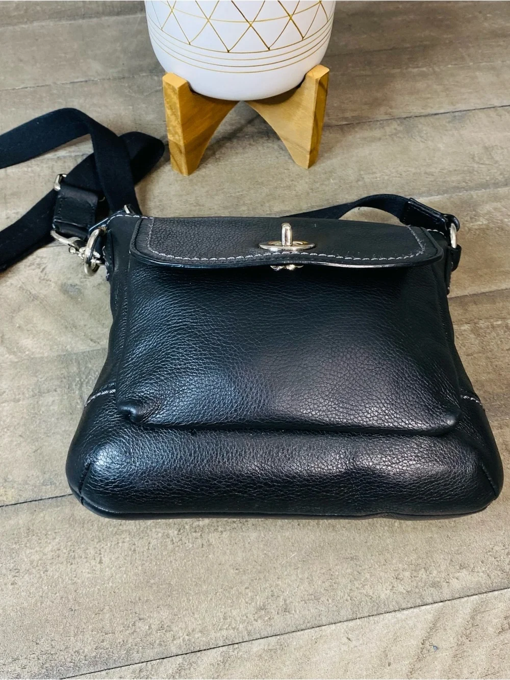 Coach Park Black Leather Crossbody Shoulder Bag Silver Hardware Turnlock